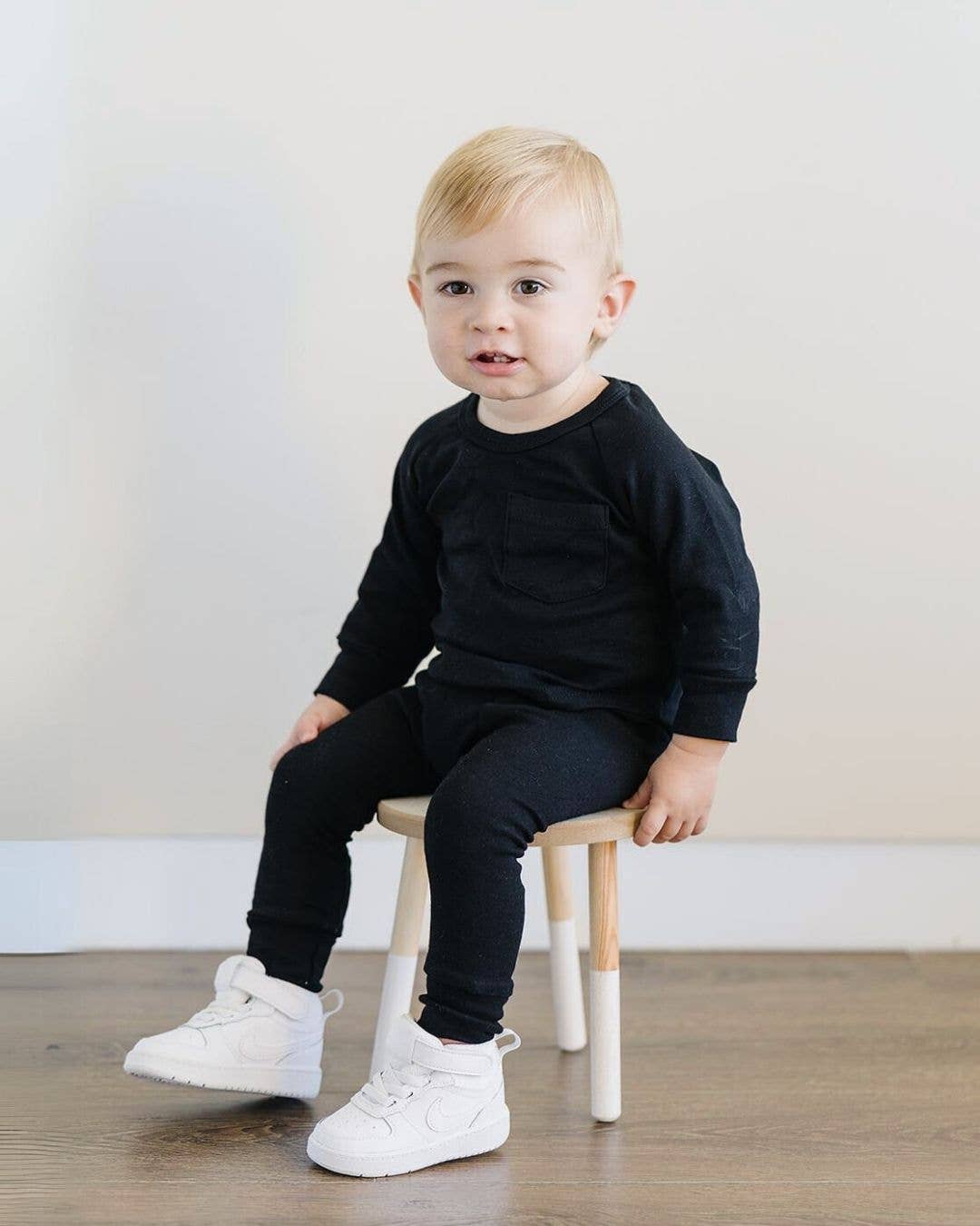 Lounge Set | Black: 18-24m