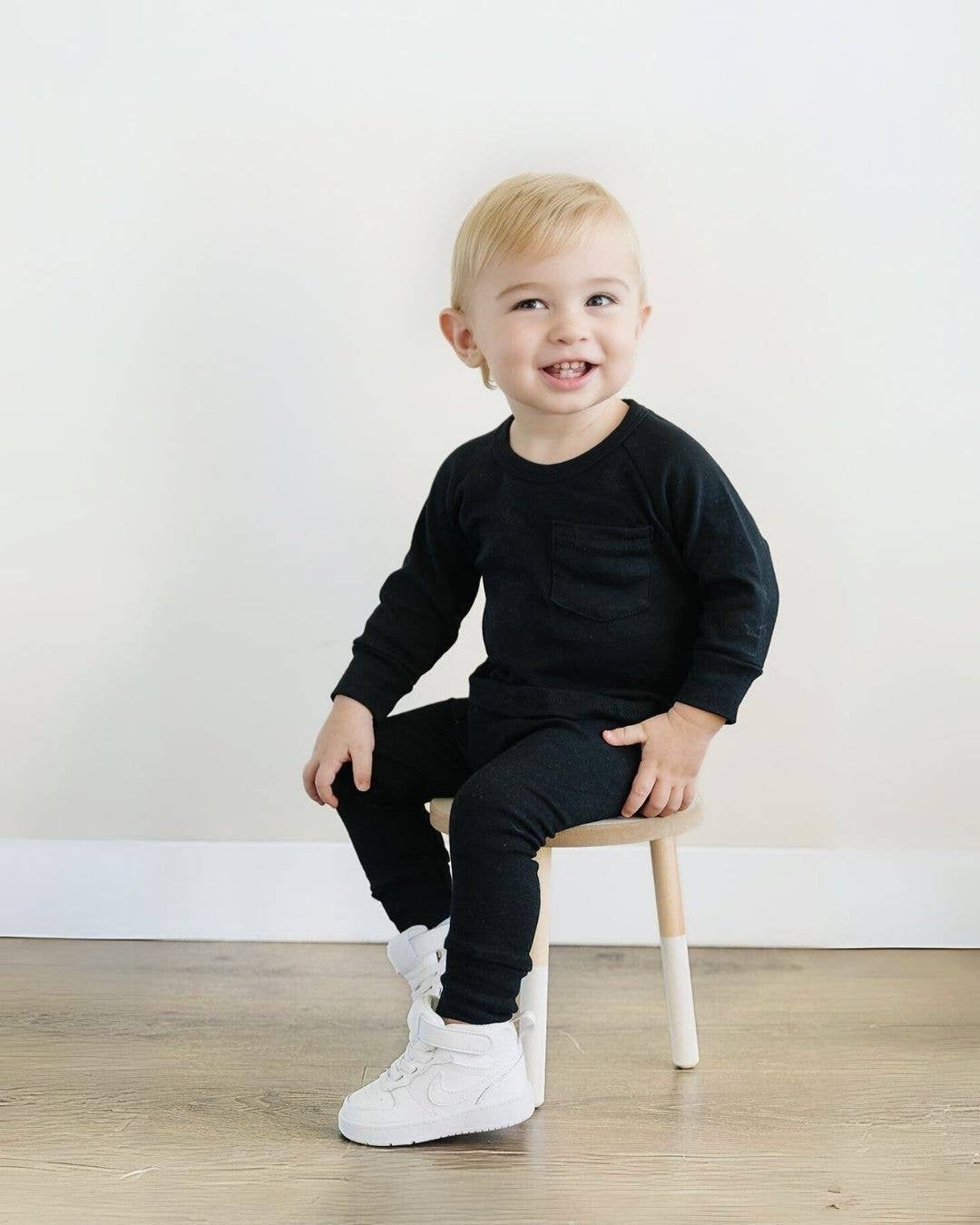 Lounge Set | Black: 18-24m